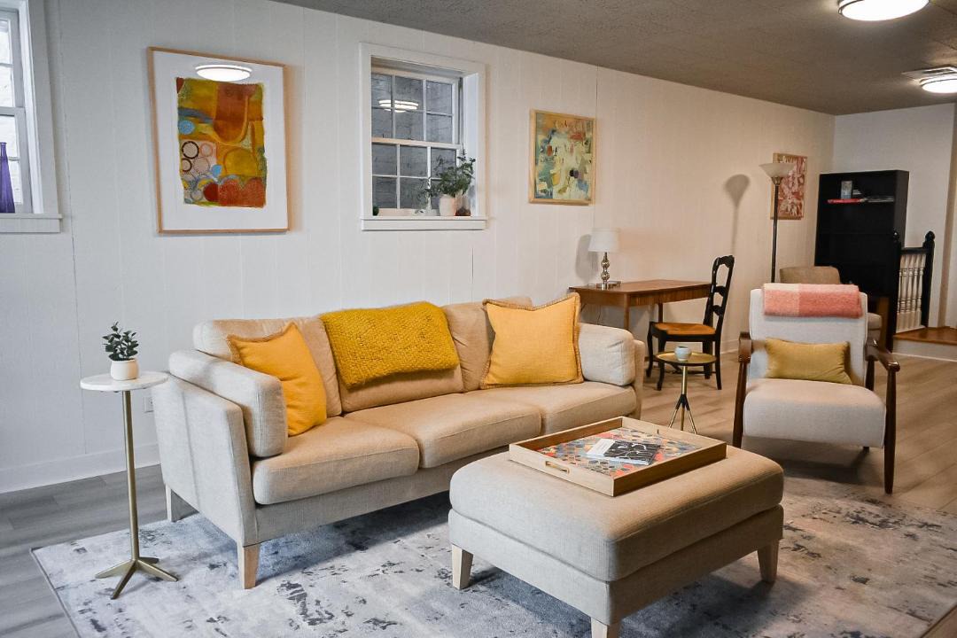 Photo of Livingroom in Old Irving Park