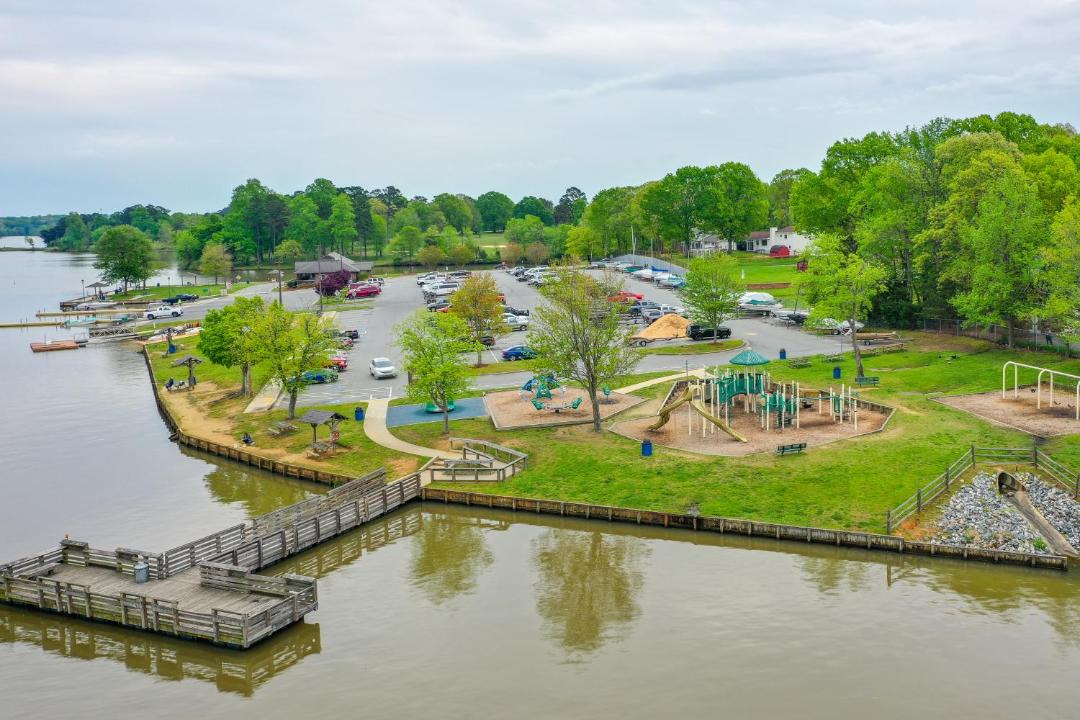 Photo of Others in High Point