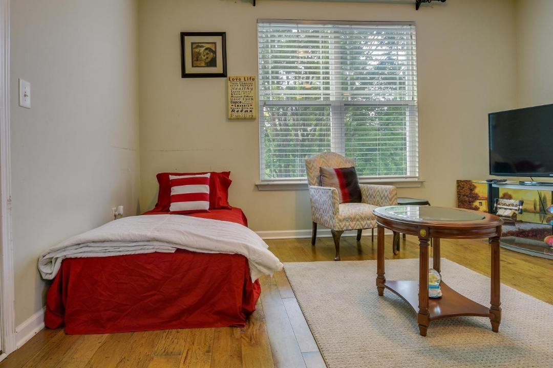 Photo of Bedroom in Apex