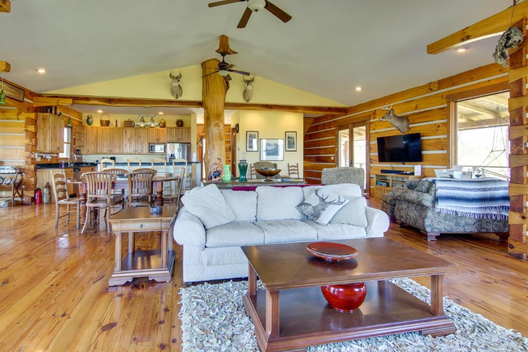 Photo of Livingroom in Marshall