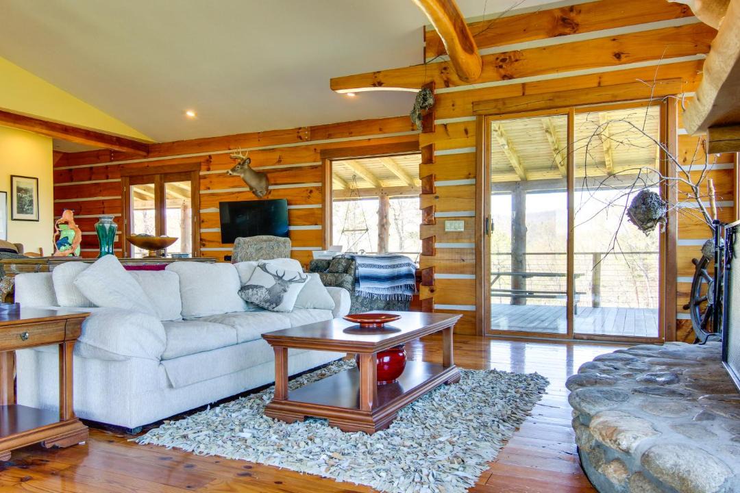 Photo of Livingroom in Marshall