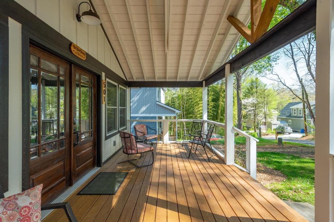 Photo of Patio Balcony in Black Mountain