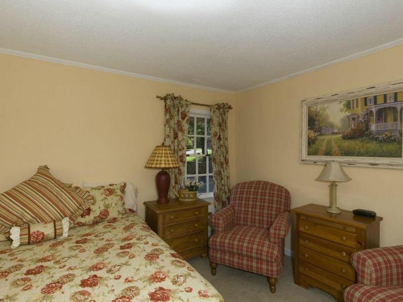 Photo of Others in Blowing Rock