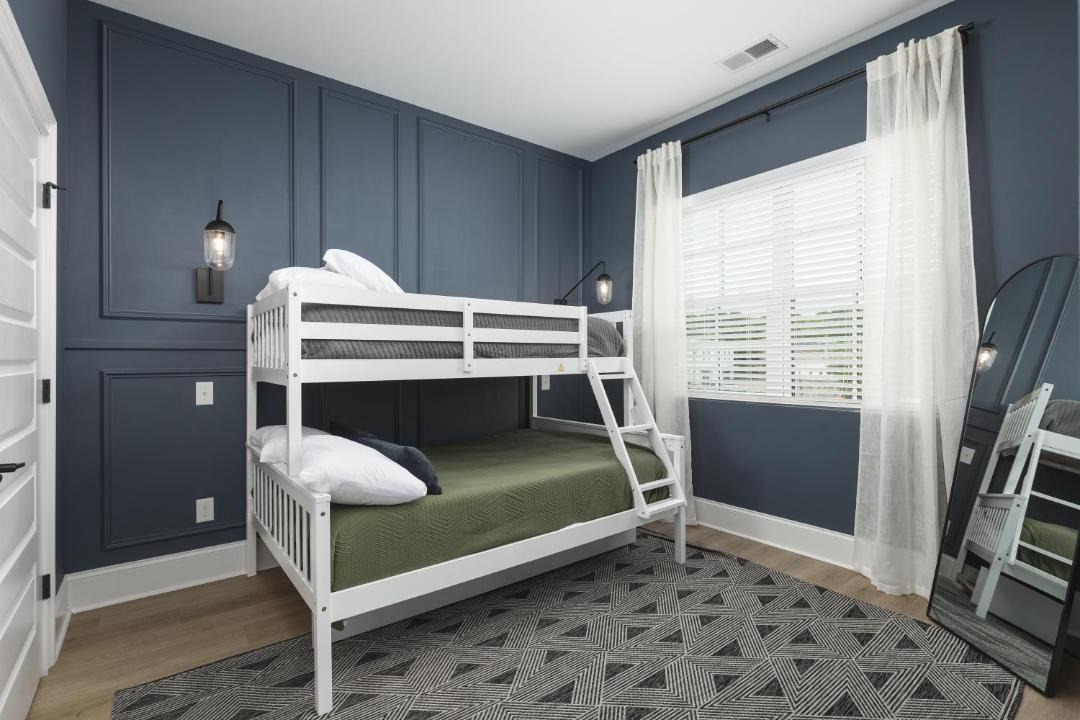 Photo of Bedroom in Cleveland Park