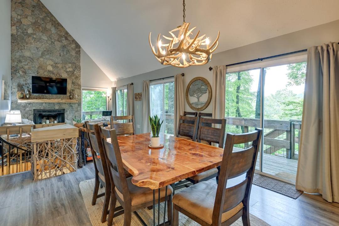 Photo of Livingroom in Sapphire