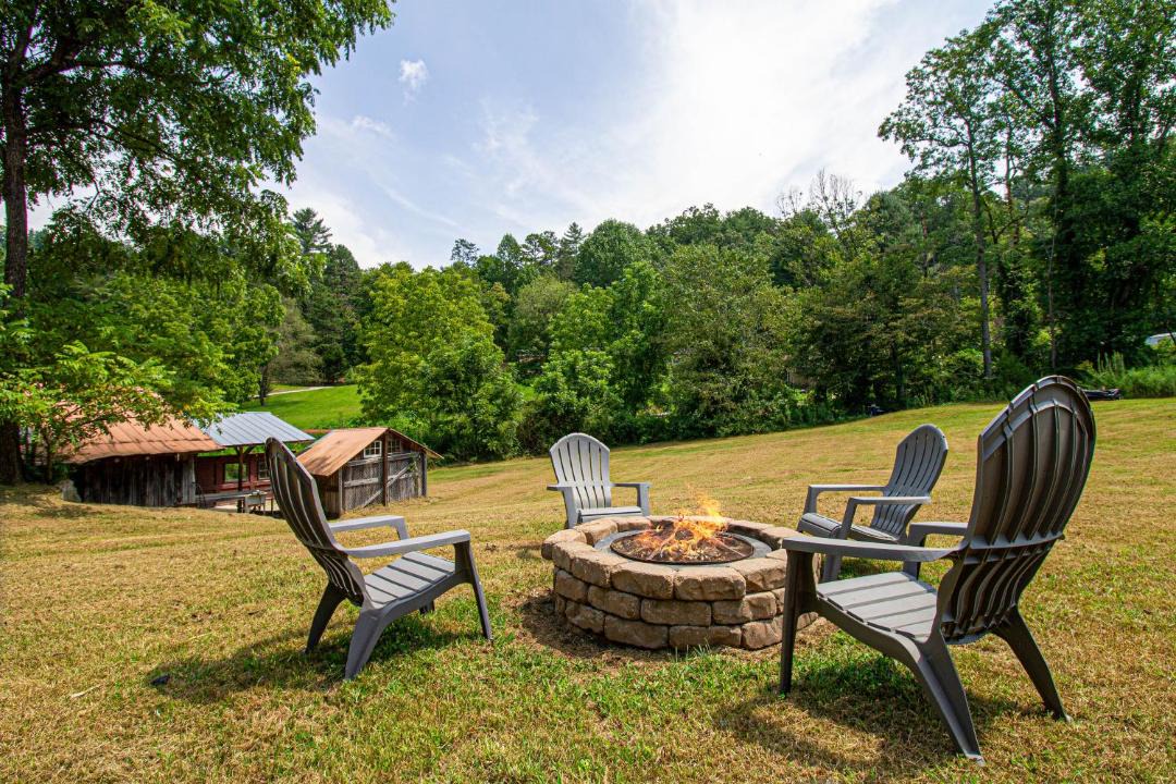 Photo of Patio Balcony in Robbinsville