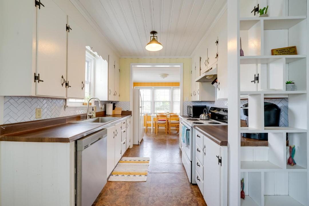 Photo of Kitchen in North Carolina Coast