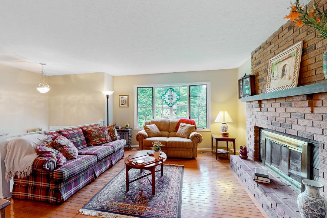 Photo of Livingroom in Lake Junaluska
