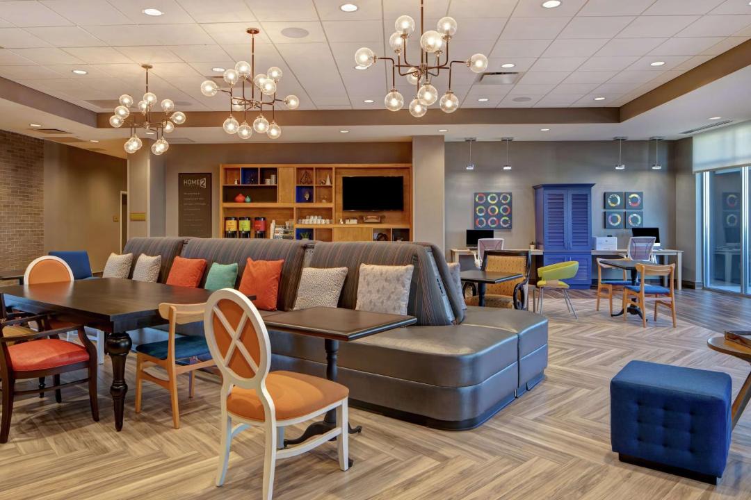 Photo of Livingroom in Second Ward
