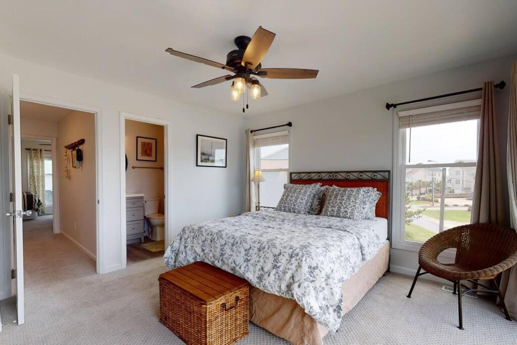 Photo of Bedroom in Surf City