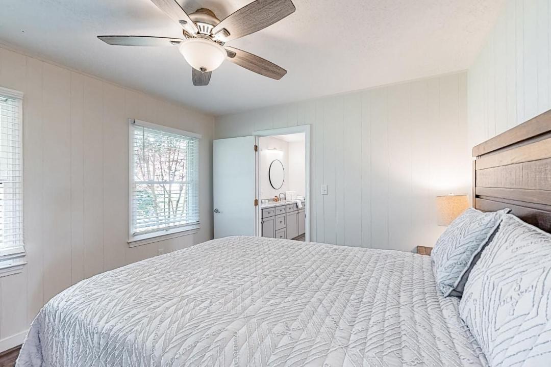 Photo of Bedroom in Mills River