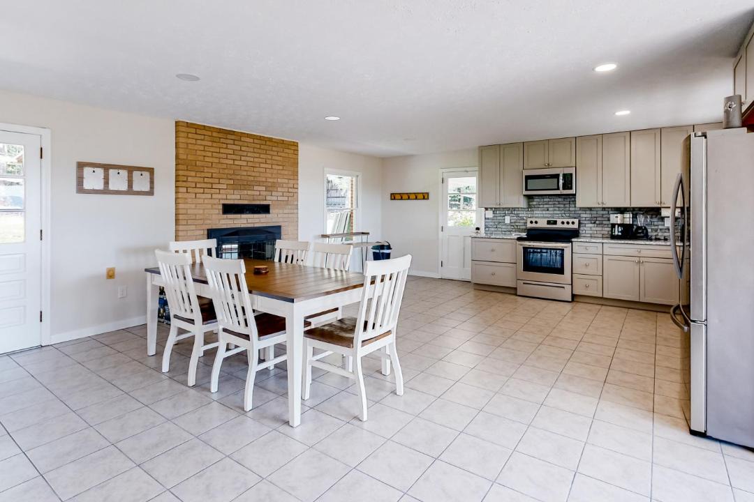 Photo of Livingroom in Mills River