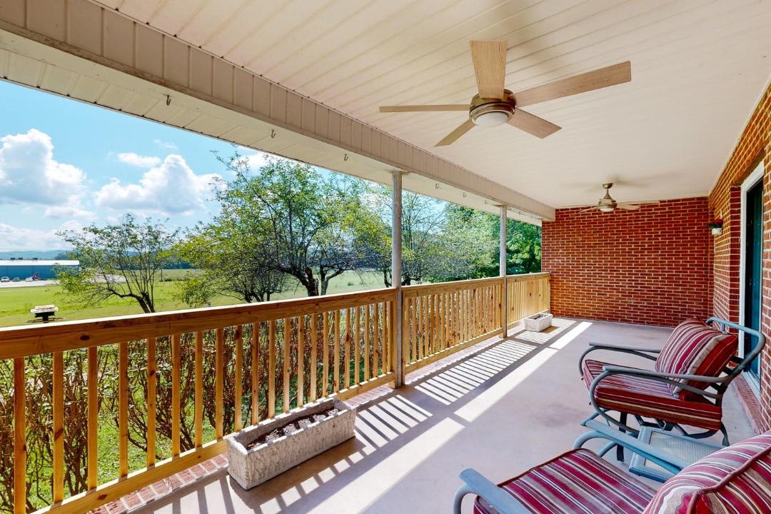 Photo of Patio Balcony in Mills River