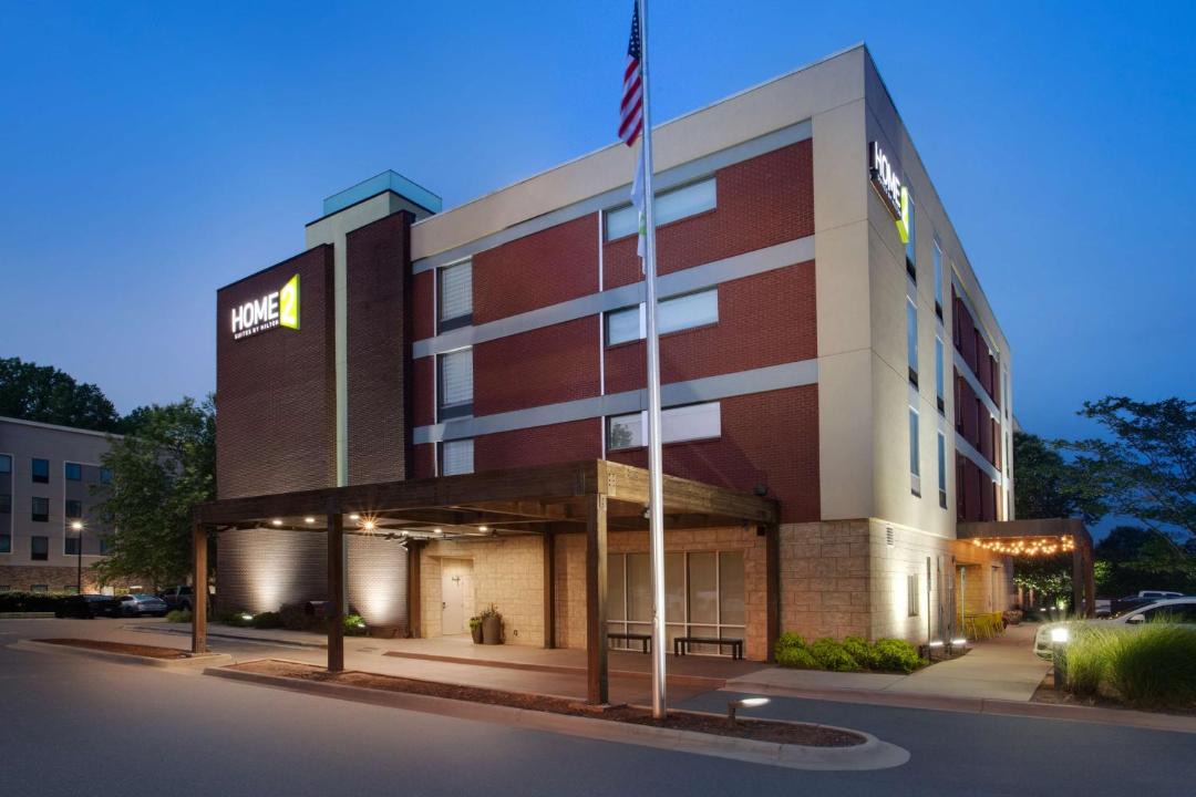 Photo of Buildings in Executive Park