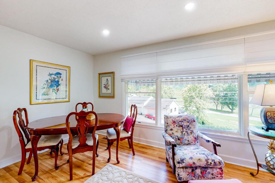 Photo of Livingroom in Waynesville