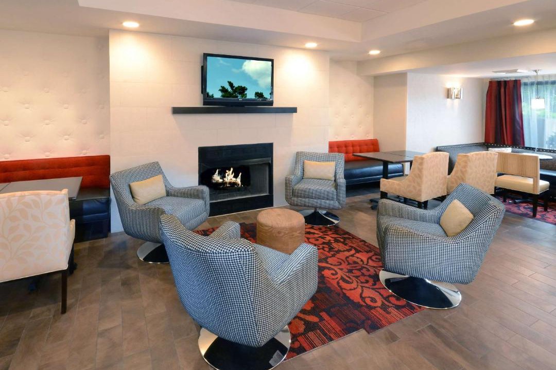 Photo of Livingroom in Northeast Raleigh