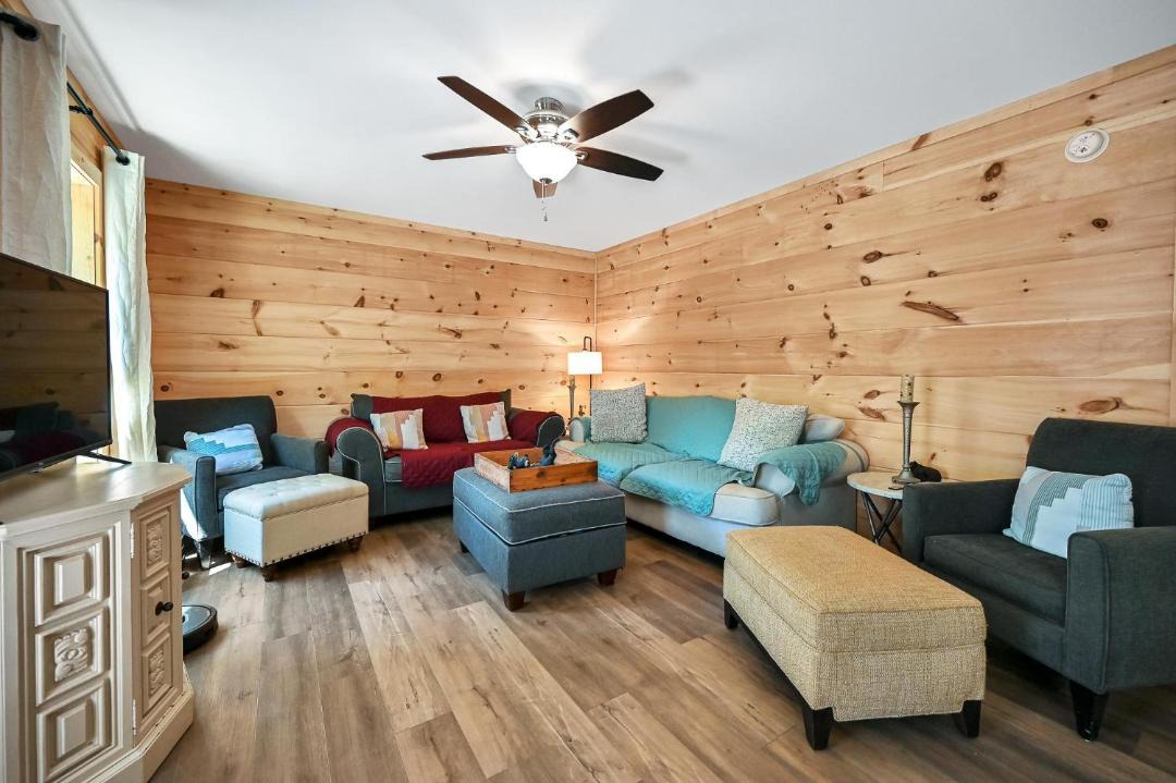 Photo of Livingroom in Lake Lure