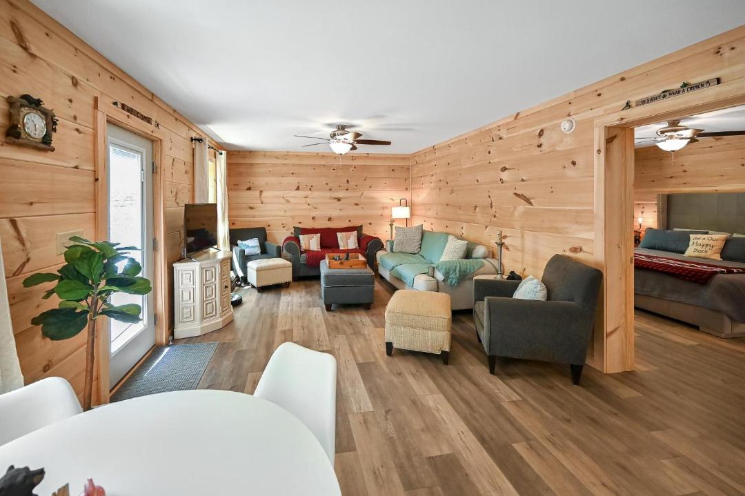 Photo of Livingroom in Lake Lure
