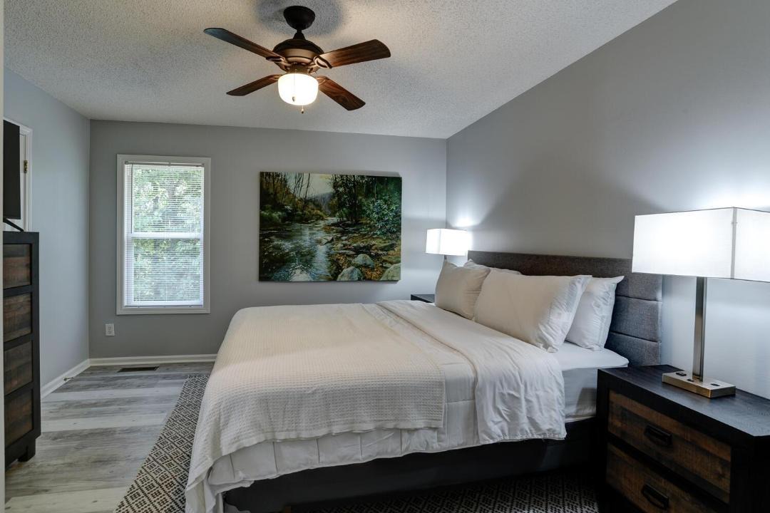 Photo of Bedroom in Royal Pines