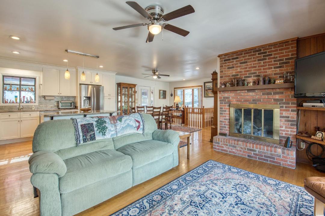 Photo of Livingroom in Lake Junaluska