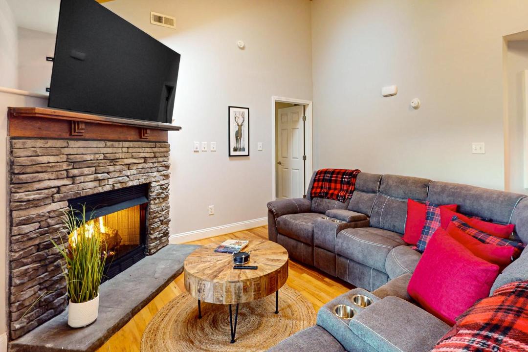 Photo of Livingroom in Beech Mountain