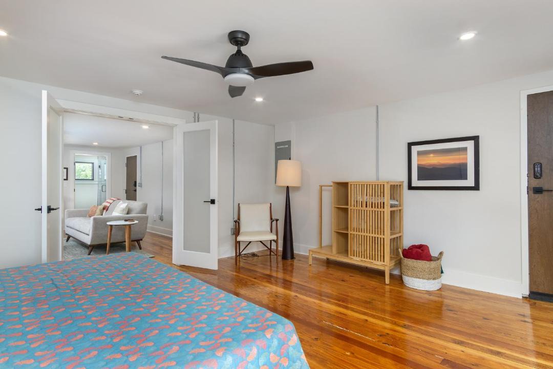 Photo of Bedroom in Black Mountain