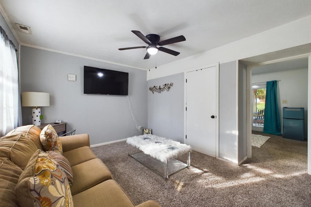 Photo of Livingroom in Pine Forest