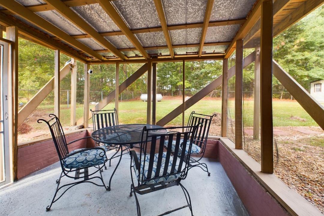 Photo of Patio Balcony in Pine Forest