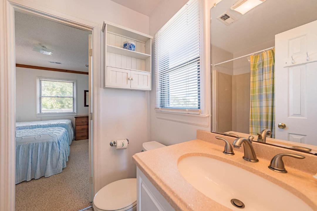 Photo of Bathroom in Carolina Dunes