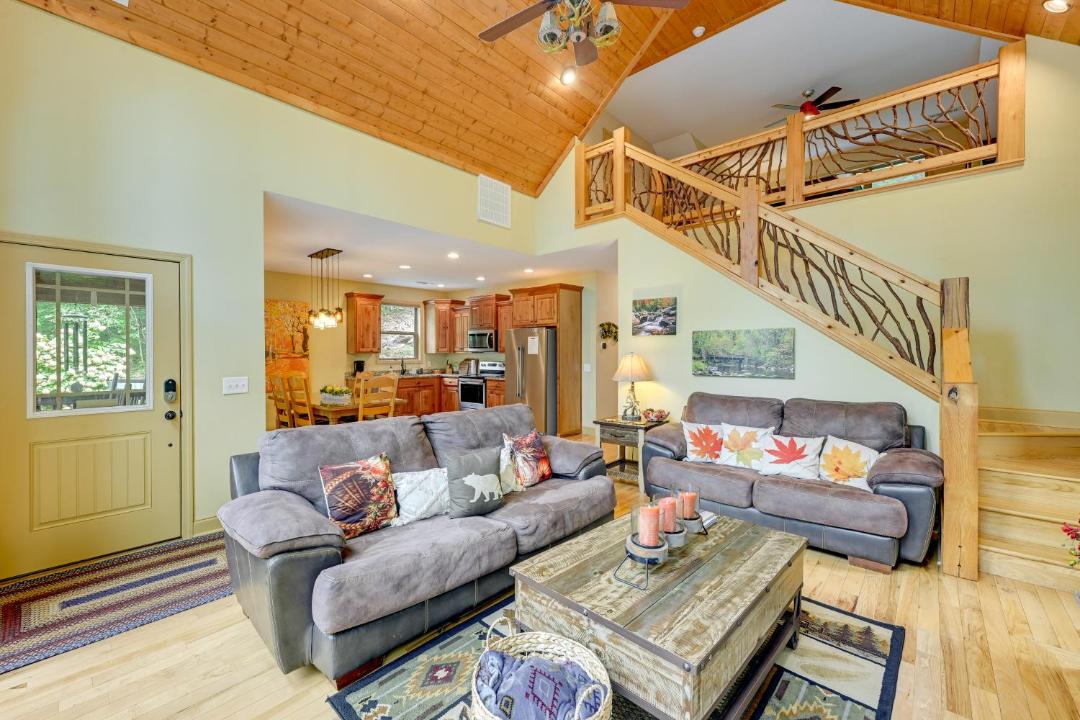 Photo of Livingroom in Bryson City