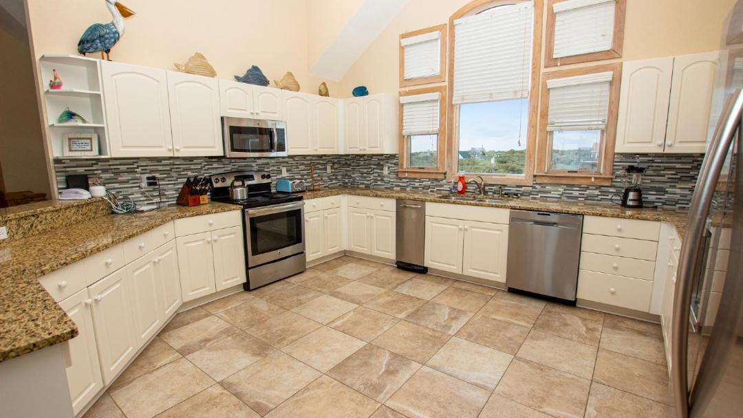 Photo of Kitchen in Carova Beach