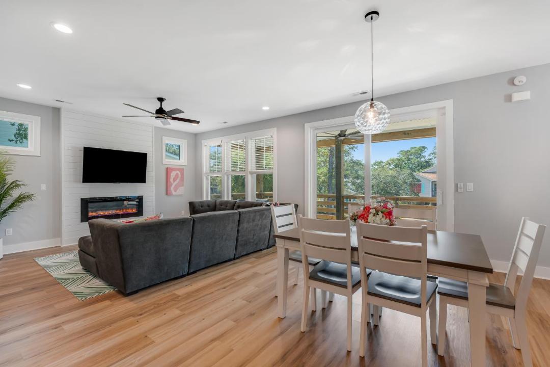 Photo of Livingroom in Tranquil Harbour