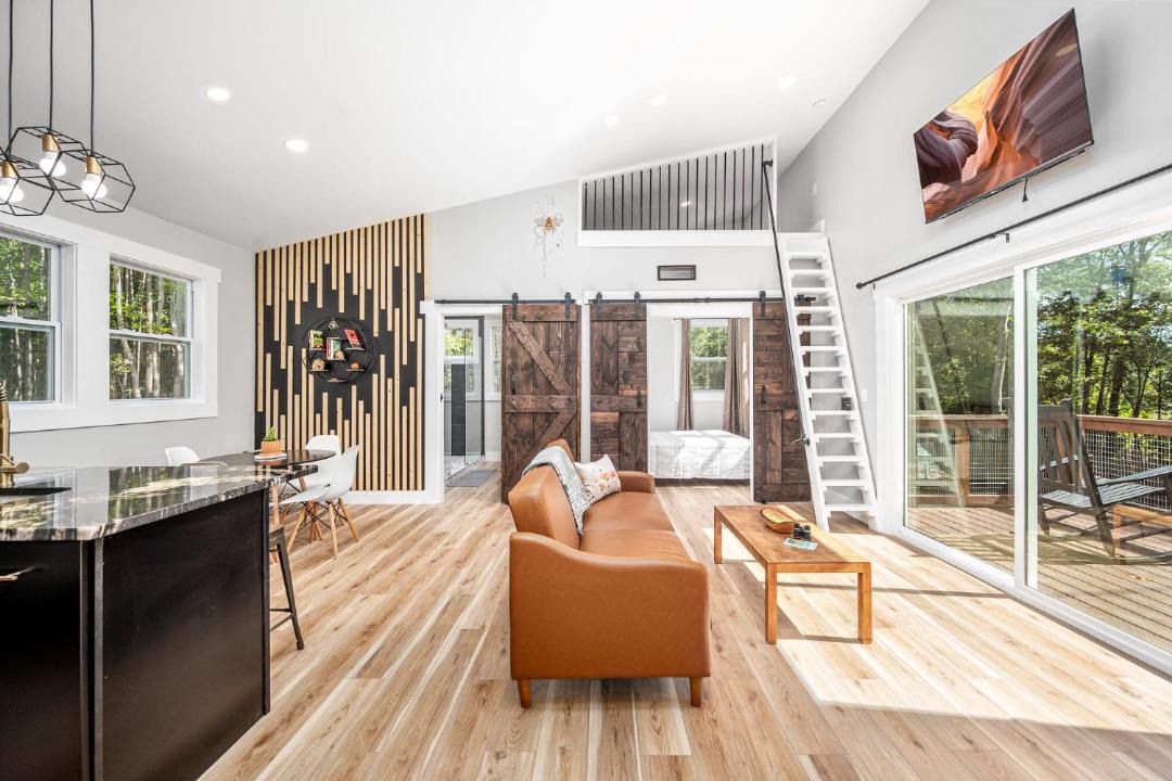 Photo of Livingroom in Bynum