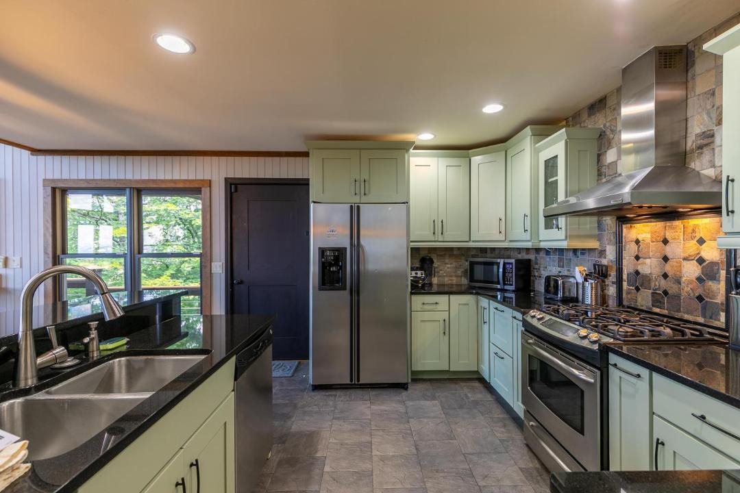 Photo of Kitchen in Apple Ridge