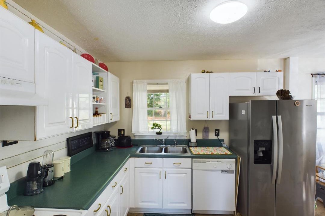 Photo of Kitchen in Pine Forest