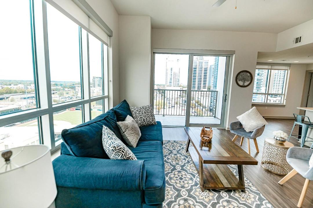 Photo of Livingroom in Third Ward
