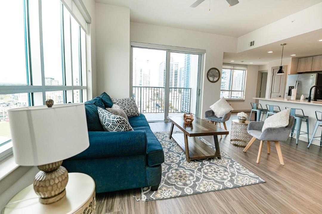 Photo of Livingroom in Third Ward