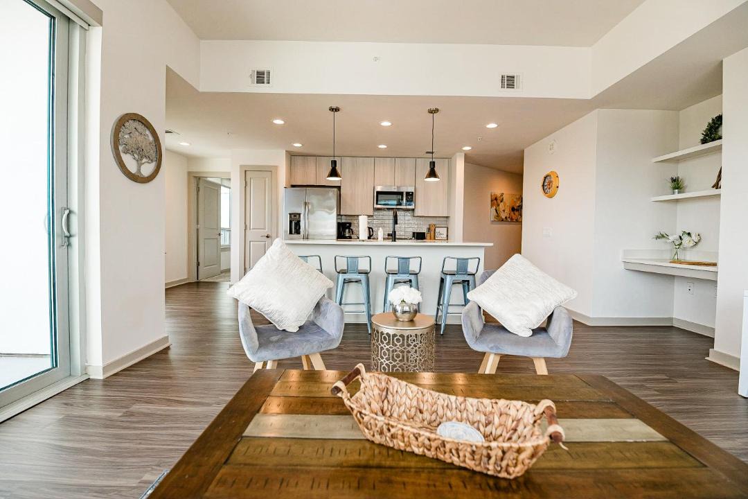 Photo of Livingroom in Third Ward