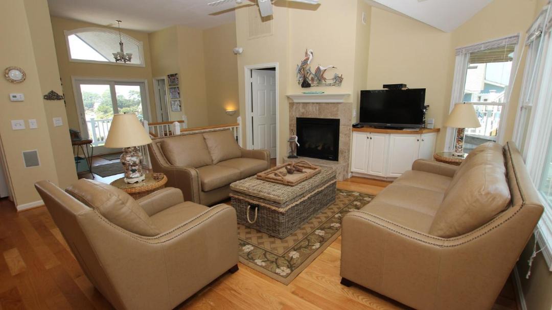Photo of Livingroom in Corolla Light