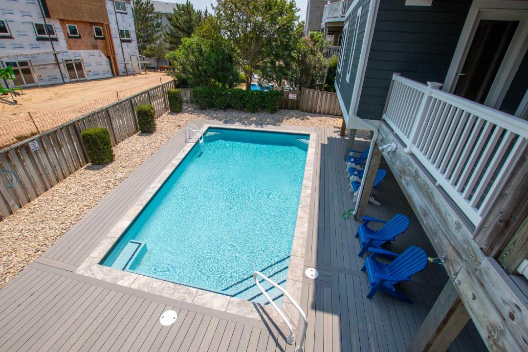 Photo of Outdoor in Corolla Light