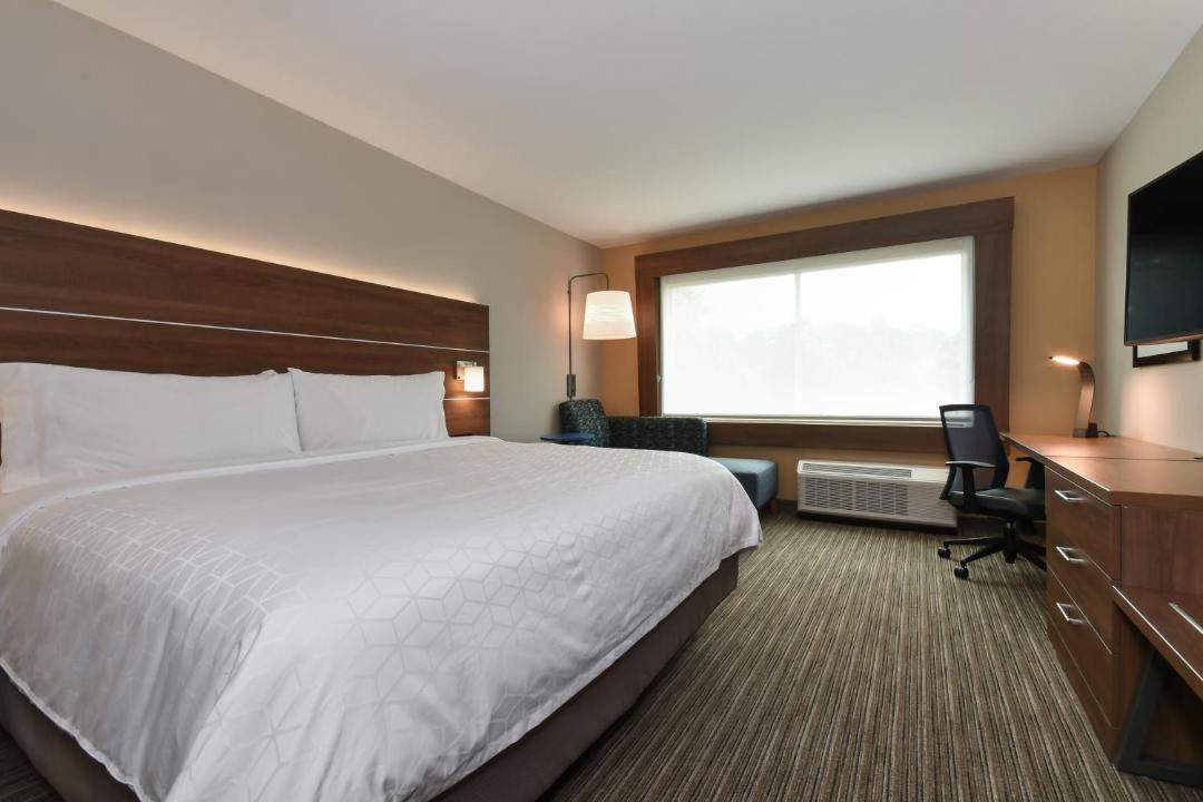 Photo of Bedroom in Ballantyne East