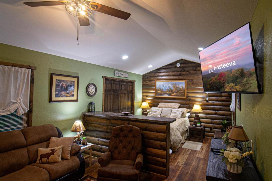 Photo of Livingroom in Robbinsville