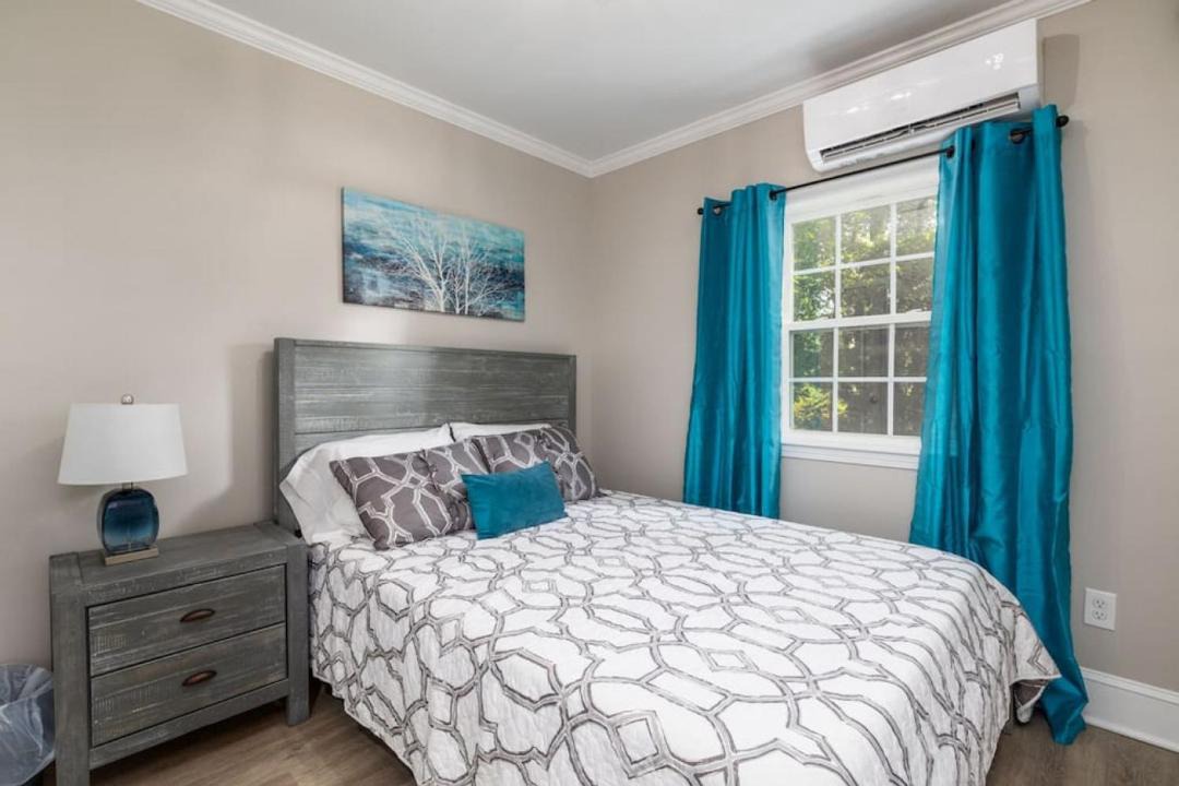 Photo of Bedroom in High Point