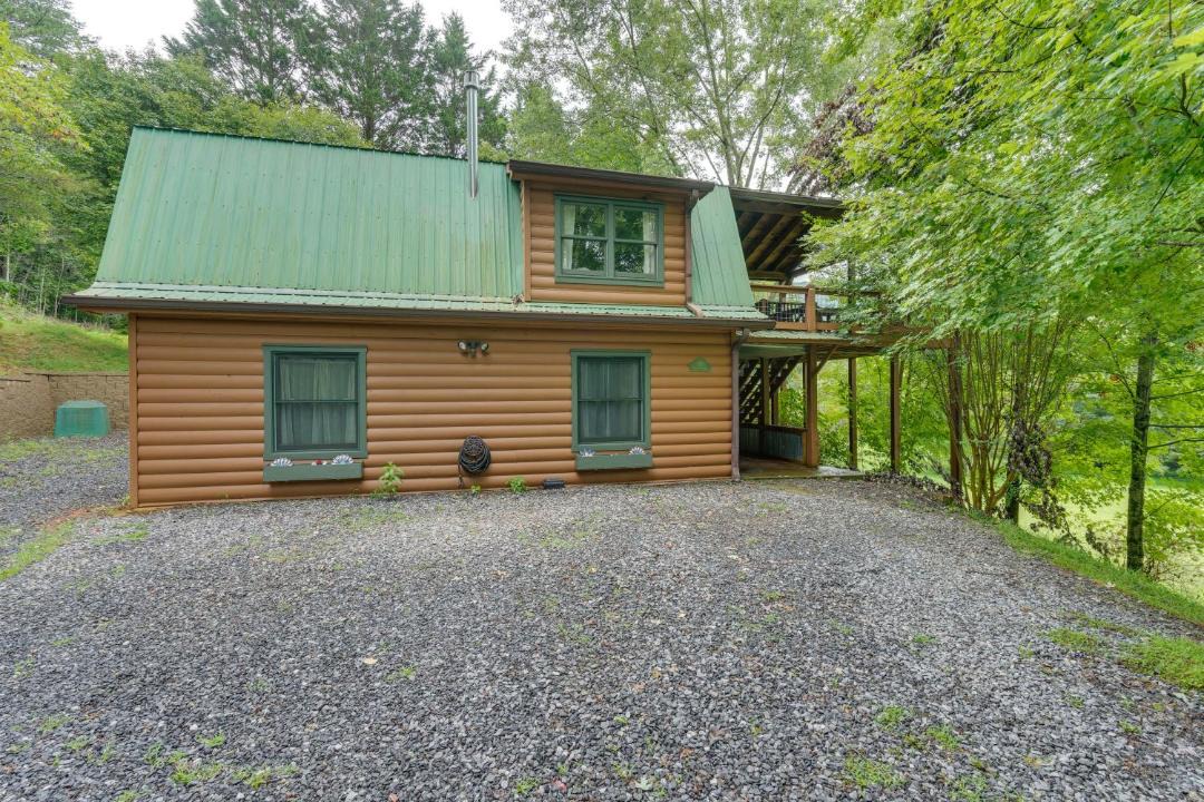 Photo of Others in Hayesville
