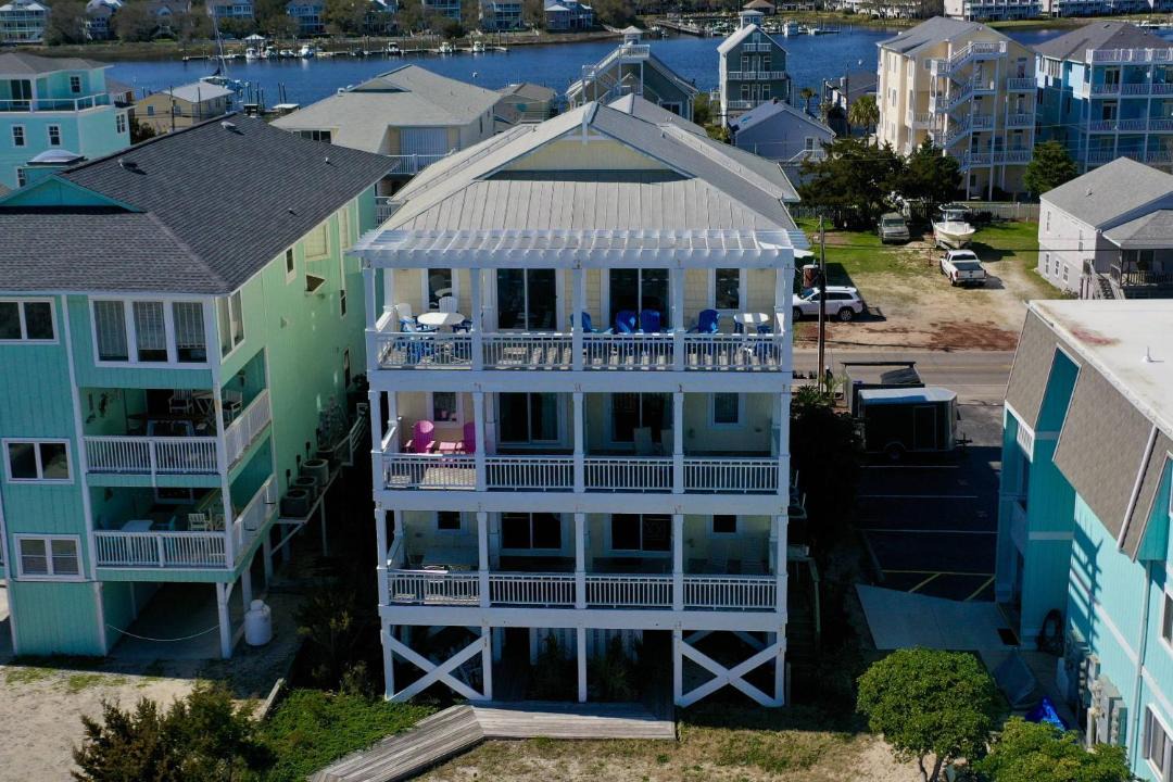 Photo of Buildings in North Carolina Coast