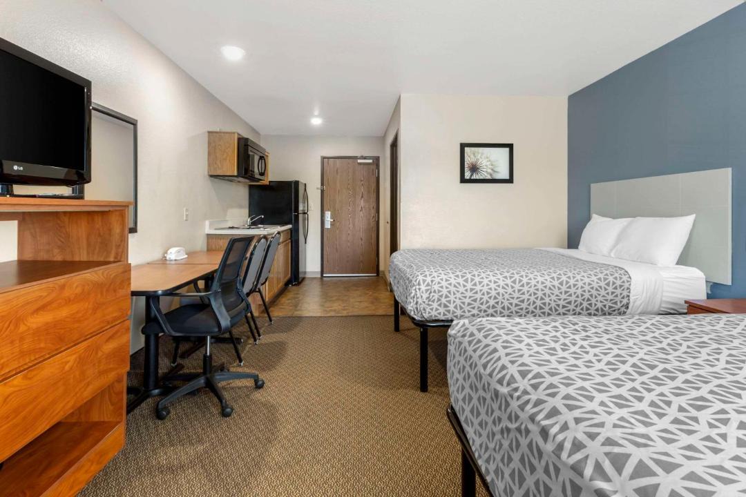 Photo of Bedroom in Garner