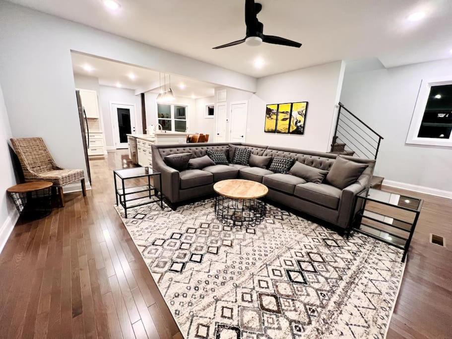 Photo of Livingroom in Woodfin