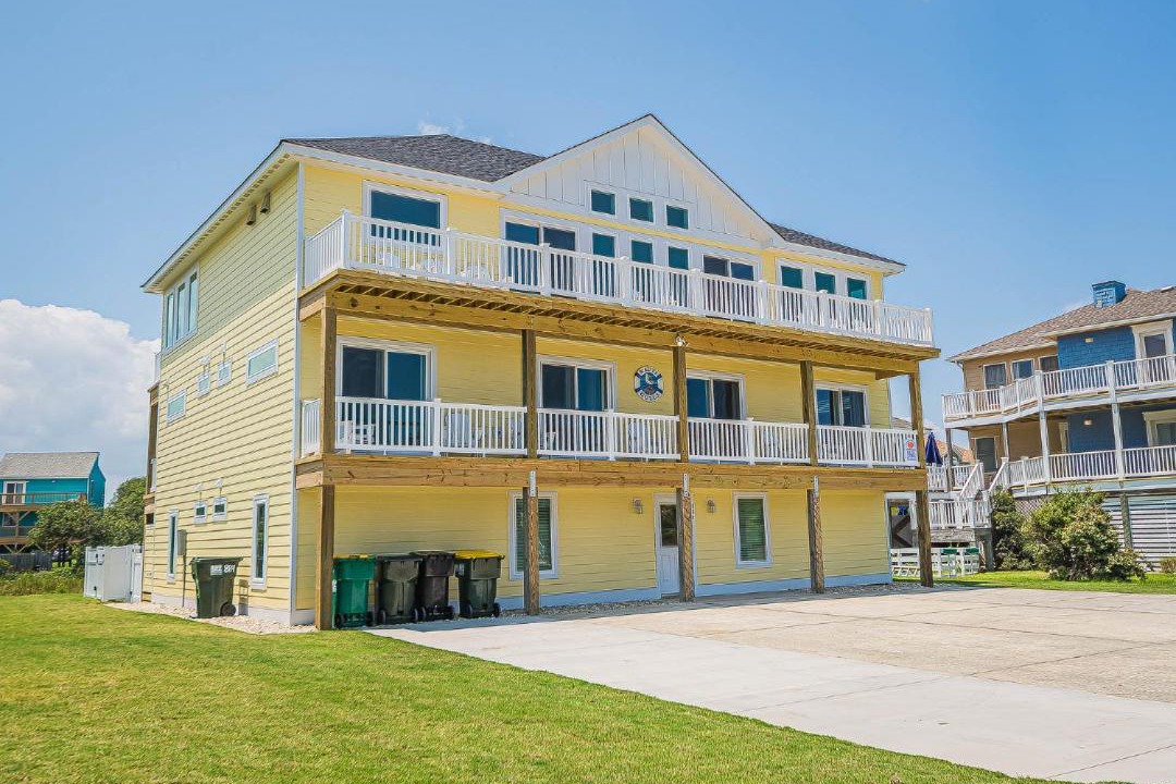 Photo of Others in Whalehead Beach