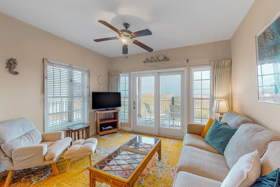 Photo of Livingroom in Hatteras