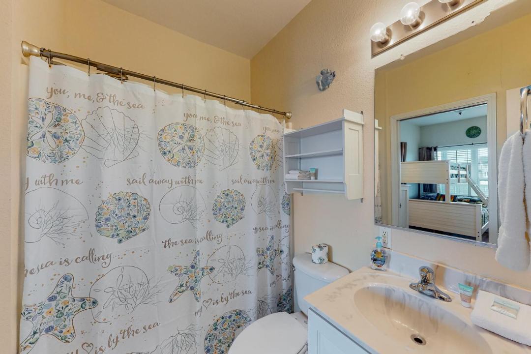 Photo of Bathroom in Hatteras
